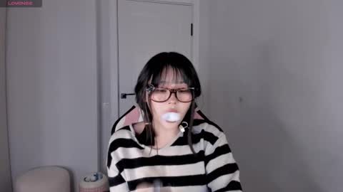 Snapshot of ichigo_o chatting on January 19, 7:23 am Hitomi online show from January 19, 7:23 am