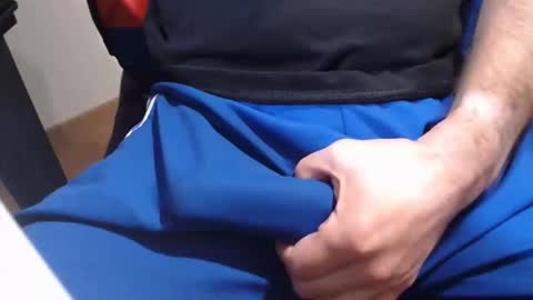 icky_thumps online show from November 29, 5:43 am