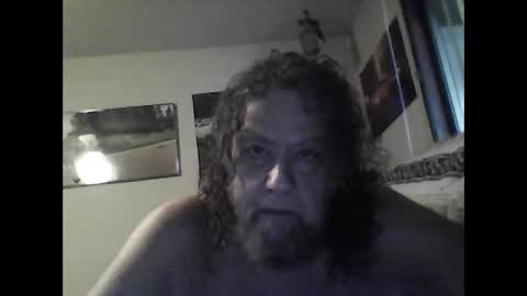 icu2try2xs2 online show from March 10, 3:30 pm