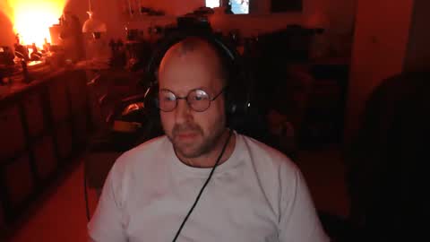 icum4ladies2021 online show from November 23, 8:19 pm