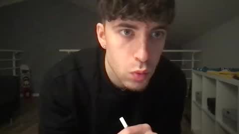 Snapshot of icyninesix chatting on December 25, 6:30 pm icyninesix online show from December 25, 6:30 pm