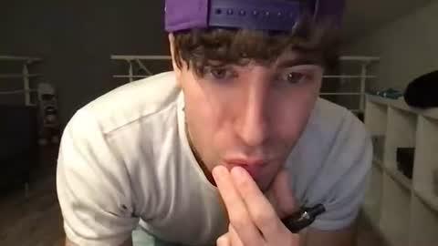 Snapshot of icyninesix chatting on January 27, 11:33 pm icyninesix online show from January 27, 11:33 pm