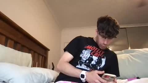 Snapshot of icyninesix chatting on March 8, 4:45 am icyninesix online show from March 8, 4:45 am