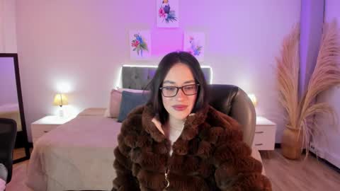 Snapshot of icysweetcam chatting on January 18, 2:59 am Icy online show from January 18, 2:59 am