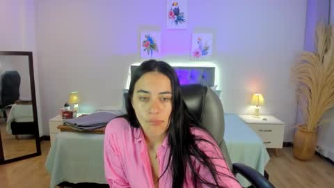 Snapshot of icysweetcam chatting on February 26, 11:53 am Icy online show from February 26, 11:53 am