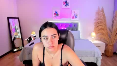 Snapshot of icysweetcam chatting on March 10, 11:48 am Icy online show from March 10, 11:48 am