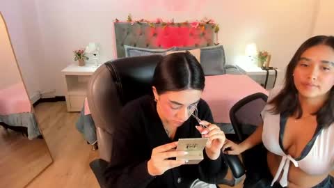 Icy online show from May 13, 11:18 am