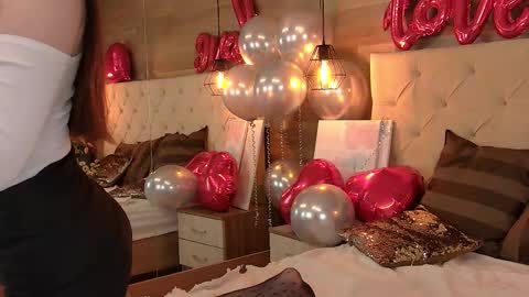 Ida Mask online show from February 10, 3:49 pm