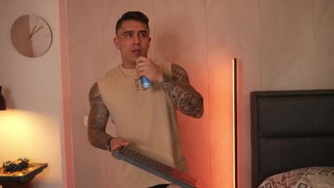 Snapshot of igor_scott chatting on March 21, 3:33 am Igor scott online show from March 21, 3:33 am