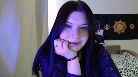 Vella online show from May 5, 2:25 pm