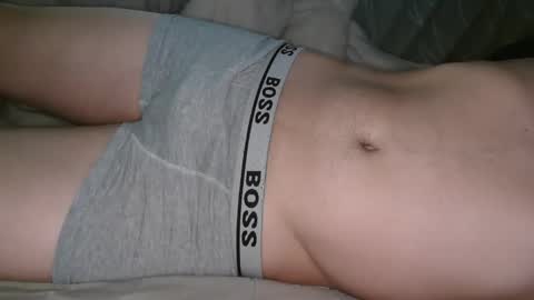 ikarus06 online show from April 12, 9:36 am