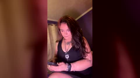 ike6oodnigh online show from June 19, 8:07 am