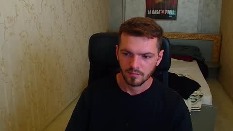 Snapshot of ikergale chatting on October 1, 6:19 am IkerGale online show from October 1, 6:19 am