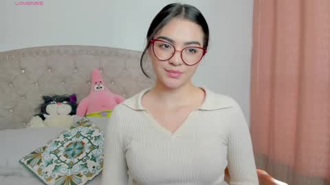 Maria online show from February 5, 8:25 pm