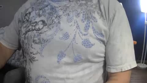 Snapshot of il_undercover chatting on November 19, 11:10 am il_undercover online show from November 19, 11:10 am