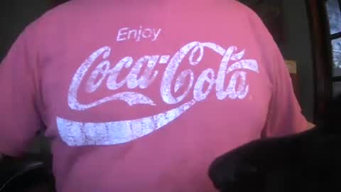 Snapshot of il_undercover chatting on November 23, 12:38 pm il_undercover online show from November 23, 12:38 pm