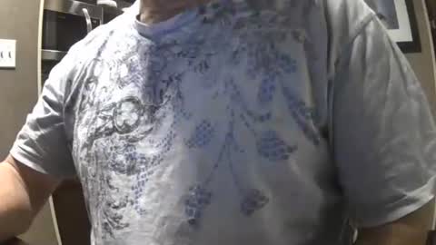 Snapshot of il_undercover chatting on December 19, 12:01 pm il_undercover online show from December 19, 12:01 pm