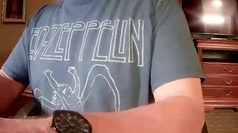 Snapshot of il_undercover chatting on January 7, 11:12 am il_undercover online show from January 7, 11:12 am