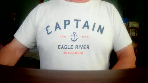 Snapshot of il_undercover chatting on July 6, 10:56 am il_undercover online show from July 6, 10:56 am