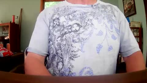 Snapshot of il_undercover chatting on July 10, 12:08 pm il_undercover online show from July 10, 12:08 pm