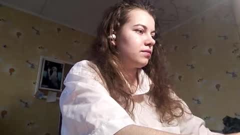 Snapshot of ilanalanglitz chatting on March 27, 12:16 pm Laura online show from March 27, 12:16 pm