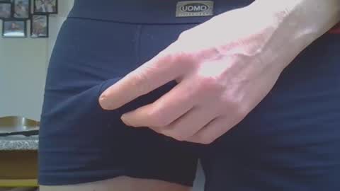 Snapshot of ilconte81 chatting on January 17, 12:31 pm ilconte81 online show from January 17, 12:31 pm