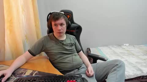 iliaskris online show from February 22, 4:57 am