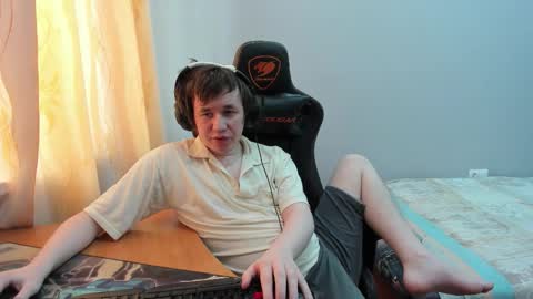 iliaskris online show from February 27, 6:35 am