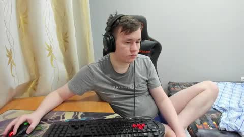 iliaskris online show from May 3, 4:46 pm