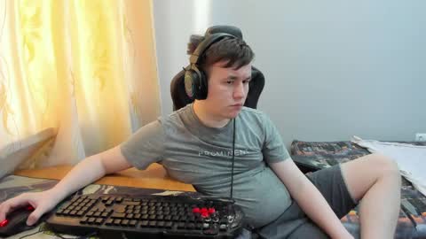 iliaskris online show from May 15, 10:50 pm