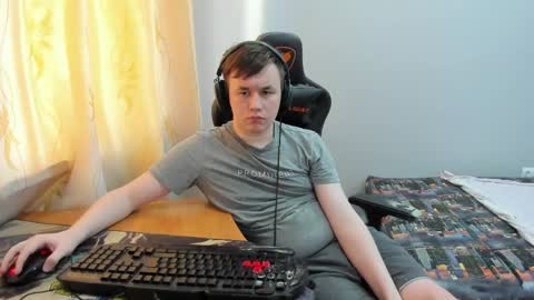 iliaskris online show from May 15, 11:12 pm