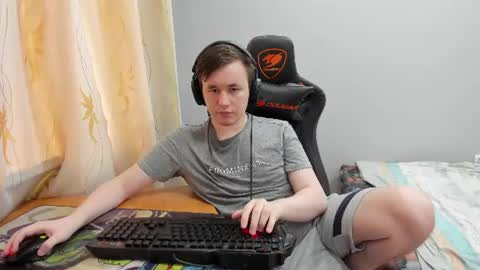 iliaskris online show from June 22, 12:13 am