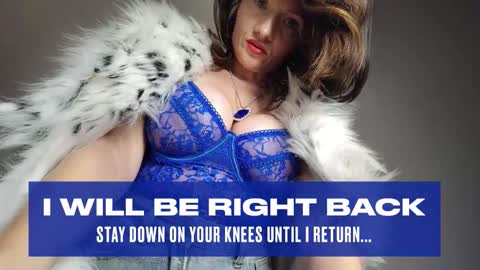 Snapshot of illegalbeauty87 chatting on December 19, 9:00 pm Ingrid or more easier...Miss GoDDess Mistress online show from December 19, 9:00 pm