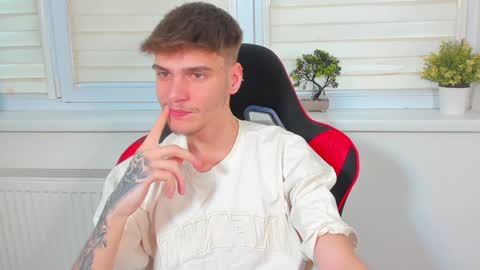 D-Illusion online show from December 12, 1:06 pm