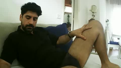 ilmangj90 online show from May 4, 8:10 am