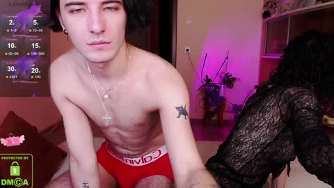 Snapshot of ilon_rey chatting on December 13, 9:30 pm ilon online show from December 13, 9:30 pm