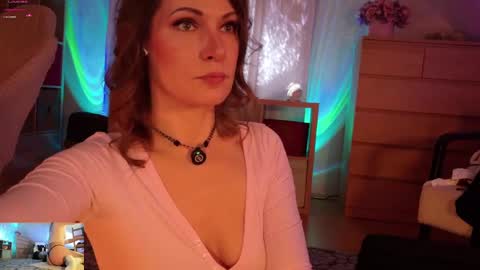 Snapshot of ilucyme chatting on January 31, 8:01 pm ilucyme online show from January 31, 8:01 pm