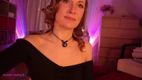 Snapshot of ilucyme chatting on February 7, 7:38 pm ilucyme online show from February 7, 7:38 pm