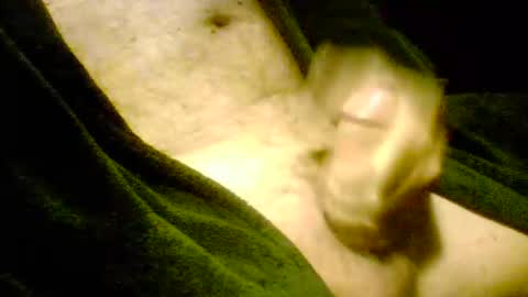 Snapshot of iluvj2jizz4u chatting on January 4, 10:16 am Iluvj2jizz4u online show from January 4, 10:16 am