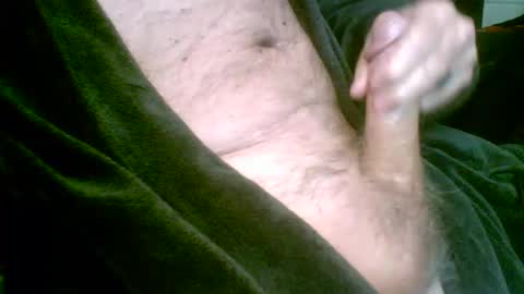 Snapshot of iluvj2jizz4u chatting on January 28, 1:59 pm Iluvj2jizz4u online show from January 28, 1:59 pm