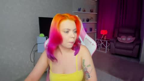 Roxy online show from April 29, 5:30 pm