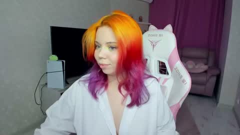 Roxy online show from June 29, 6:19 pm