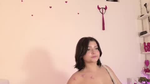 aurora online show from September 19, 8:09 pm