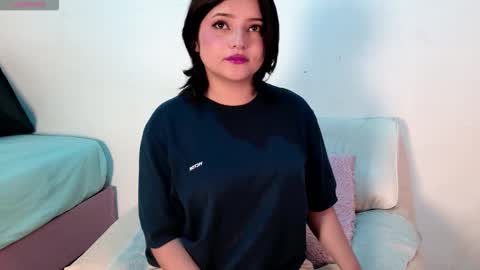 Snapshot of im_aurora_ chatting on February 15, 9:11 pm aurora online show from February 15, 9:11 pm