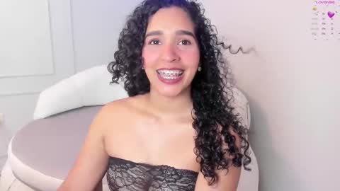 Snapshot of im_beliinda chatting on September 23, 4:15 am Belinda Mesa  online show from September 23, 4:15 am