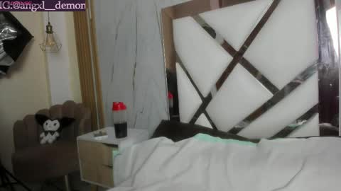 im_bunny__ online show from May 4, 1:51 pm
