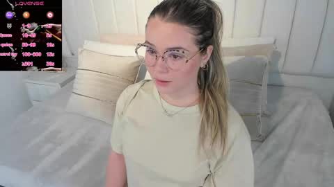 DAHLIA online show from January 24, 8:54 pm