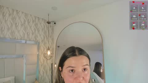 DAHLIA online show from September 18, 8:44 pm