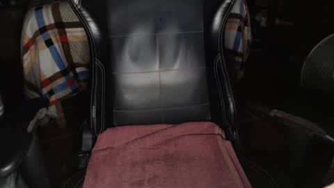 Snapshot of im_dave21 chatting on November 26, 2:45 am im_dave21 online show from November 26, 2:45 am