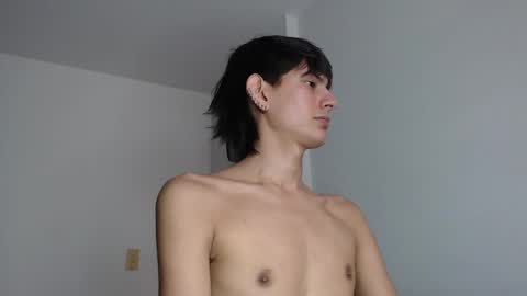 Snapshot of im_davo23 chatting on June 8, 5:57 pm Davo online show from June 8, 5:57 pm